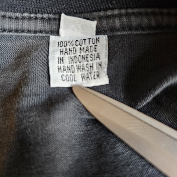 Retro Y2K one of a kind hand beaded cat t-shirt XL - Picture 8 of 8